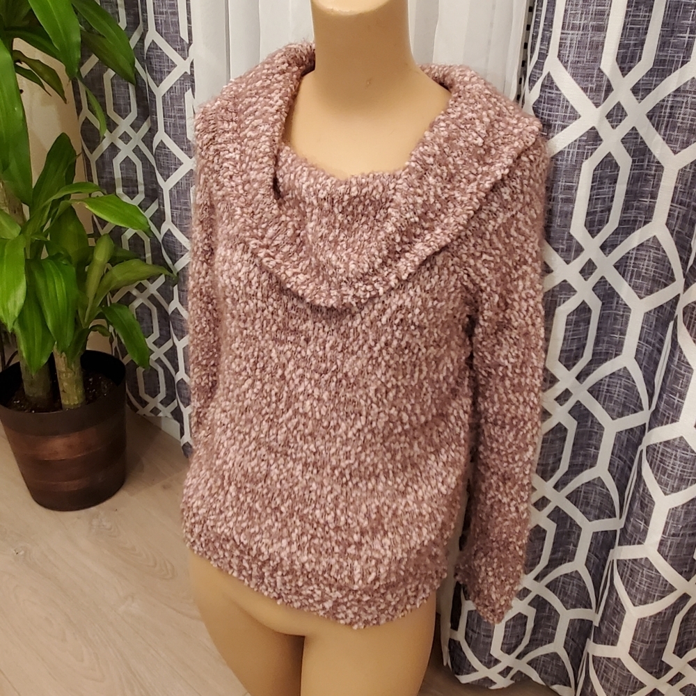 Freshman Soft Pink Knit Sweater